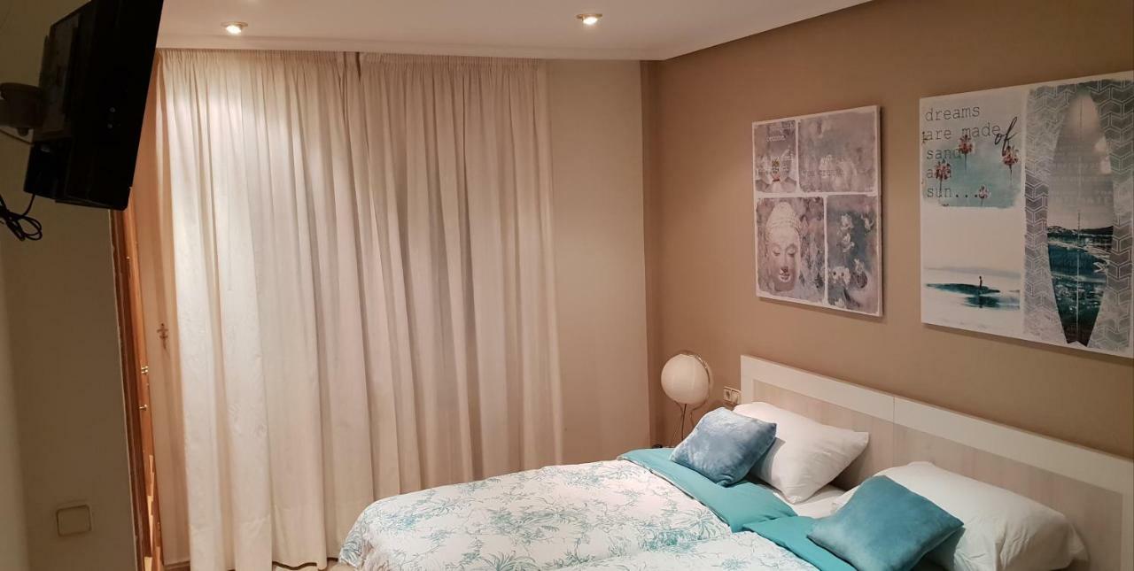 Rey Don Jaime Villa Бенидорм Екстериор снимка